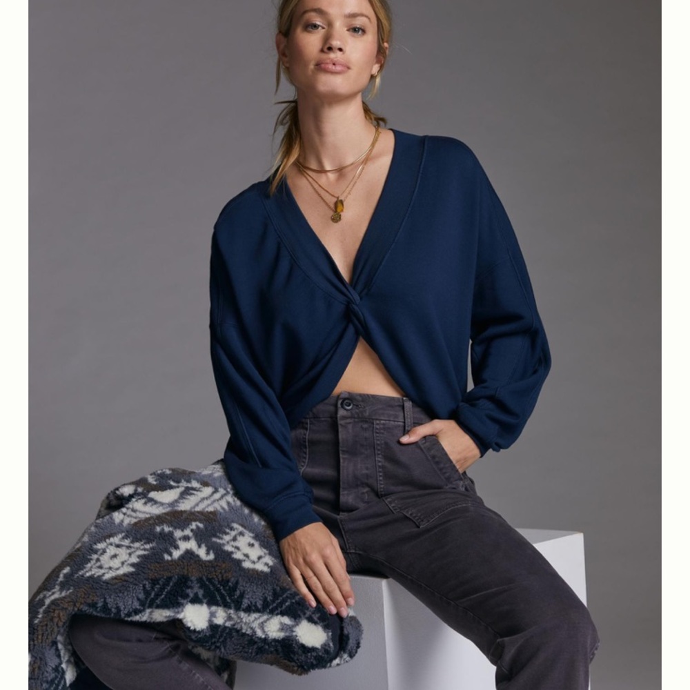 Anthropologie Stateside Twist Front Pullover size L